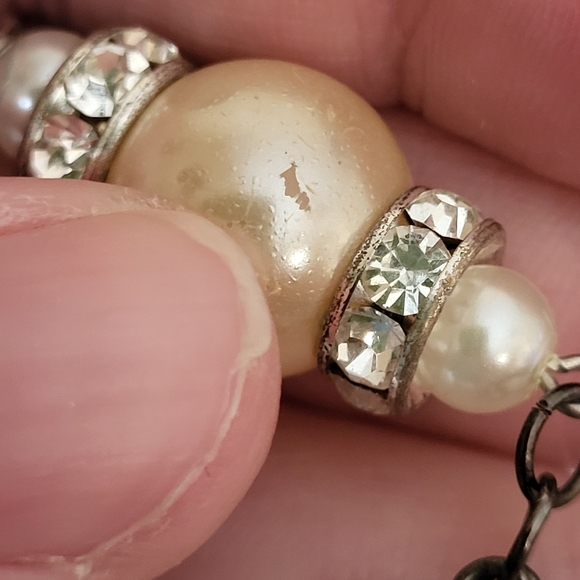 Faux Pearl Rhinestone Necklace - Picture 9 of 15
